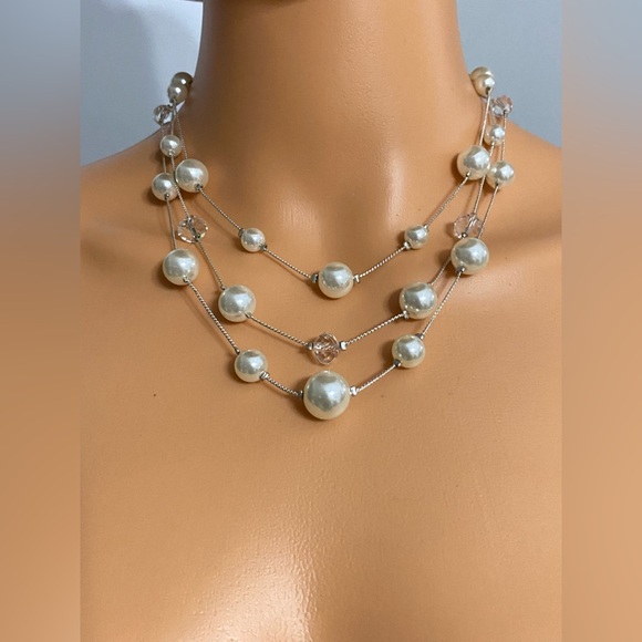 Elegant Multi-Strand Pearl & Crystal Necklace - White - Picture 10 of 14
